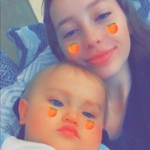 Meet your Posher, Cassandra